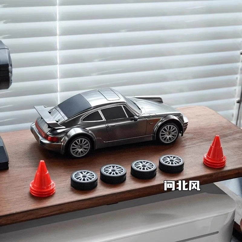4WD RC Drift Car – High-Speed LED Toy